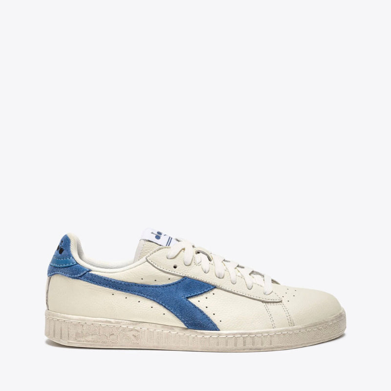 DIADORA SNEAKERS GAME L LOW WAXED SUEDE POP BAINCO-BLU JEANS