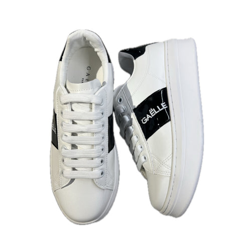 GAELLE SNEAKERS GBCDP3077 ADDICT IN ECOPELLE BIANCO-NERO LUCIDO