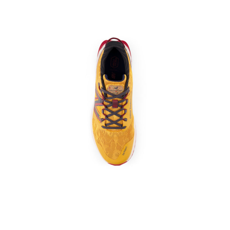 NEW BALANCE SNEAKERS MTGAROLY RUNNING ORO